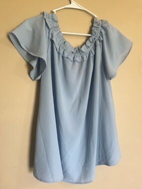 mittoshop Light Blue Ruffled Top